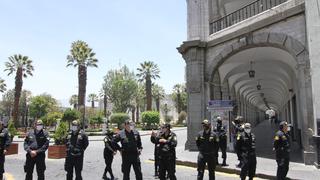 Cierran Plaza de Armas y plaza España en Arequipa, ante posibles protestas