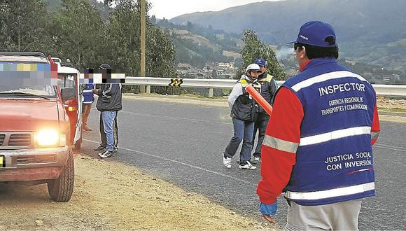 Trujillo: Choferes amenazan con arma de fuego a fiscalizadores 