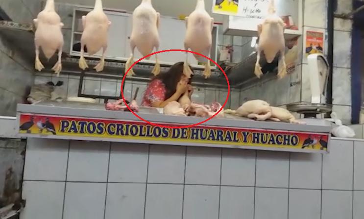 Patos inflados se venden en conocido mercado del Callao (VIDEO)