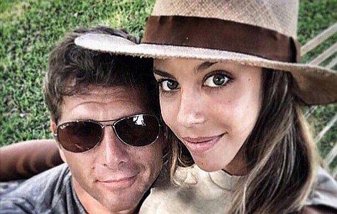 Alondra García Miró: Christian Meier oficializa su relación con modelo y publica esta foto