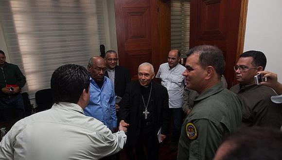 ​Chavismo acusa al jefe de obispos de "boicotear" el diálogo
