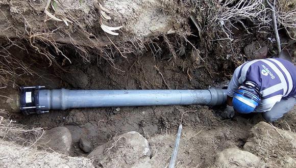 Rotura de tubería deja sin agua a población de Enace en Cayma