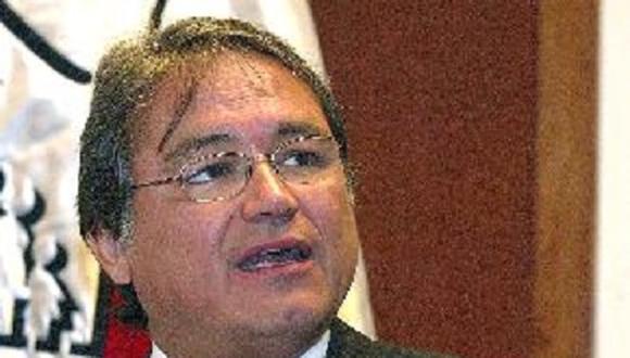 Walter Albán insta a efectivos a apartar a los "malos elementos" de PNP