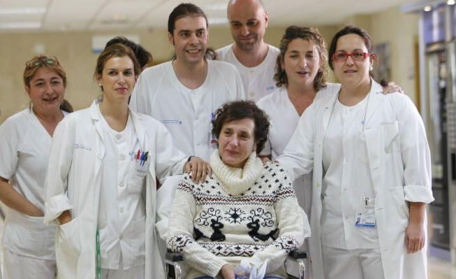 Ébola: Enfermera española abandona hospital tras superar virus