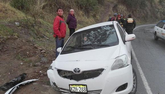 Chofer se despista por escaparse de control policial en la vía Cusco – Abancay