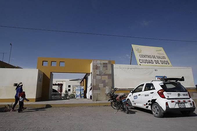 Establecimientos de salud de Arequipa en crisis