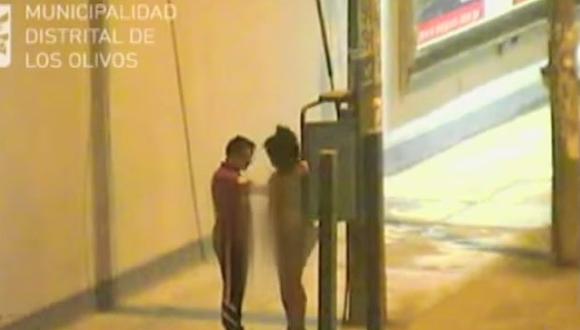 Los Olivos: Mira lo que hace la Municipalidad con jóvenes que tienen relaciones sexuales en público (VIDEO)