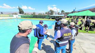En operativo descubren que piscinas de Huancayo atienden con agua estancada