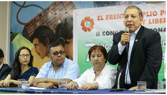Marco Arana reconoce que gobierno del Frente Amplio hubiera sido un “fiasco”