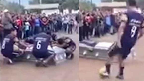 Equipo de fútbol despide a compañero fallecido haciéndolo “meter gol” (VIDEO) 