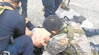 Pichanaqui: policías rezan por colegas baleados en enfrentamientos