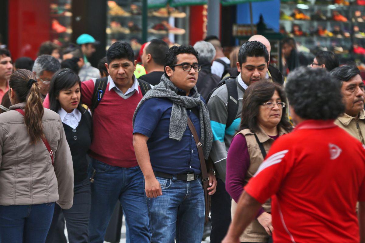 La población se ha visto afectada en el aspecto económico con la declaratoria del estado de emergencia (Foto: Andina)