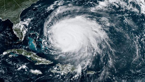 Esta imagen satelital de RAMMB de la Administración Nacional Oceánica y Atmosférica (NOAA) muestra el huracán Fiona sobre Puerto Rico a las 18:50 UTC del 21 de septiembre de 2022. (Foto de RAMMB/NOAA/NESDIS / AFP)