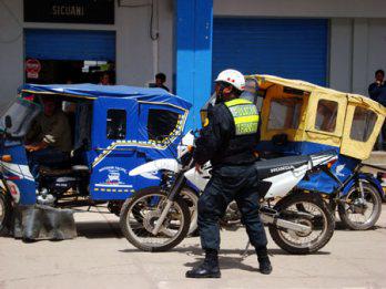Mil mototaxis con placas de Lima