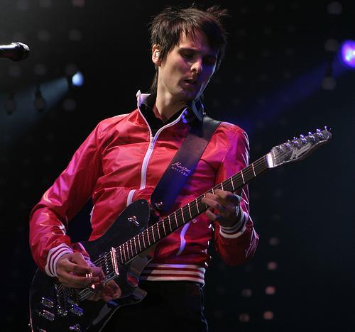 ​Muse publicará "Drones" en junio y el primer single este mes