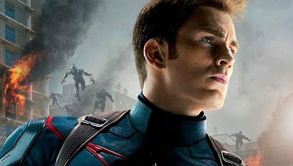 Captan al Capitán América mirando el escote de Elizabeth Olsen