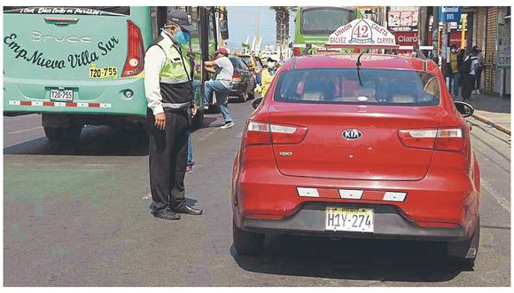 Chimbote: 30 vehículos de transporte público incumplen normas 