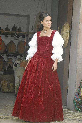 Molesto por repetición de La Perricholi con  Mónica Sánchez