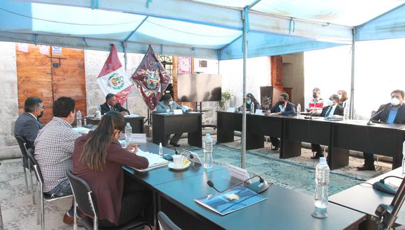 Congresistas se reunieron para discutir sobre el proyecto emblemático Puerto Corío| Foto: Leonardo Cuito