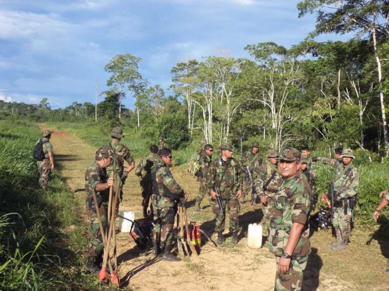 Dinandro de Pucallpa destruye 'narcopista' en Oxapampa