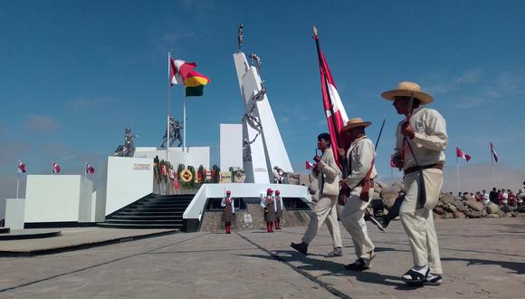Con una escenificación y ceremonia central se conmemoró los 143 años de la Batalla del Campo de la Alianza. (Foto: Adrian Apaza)