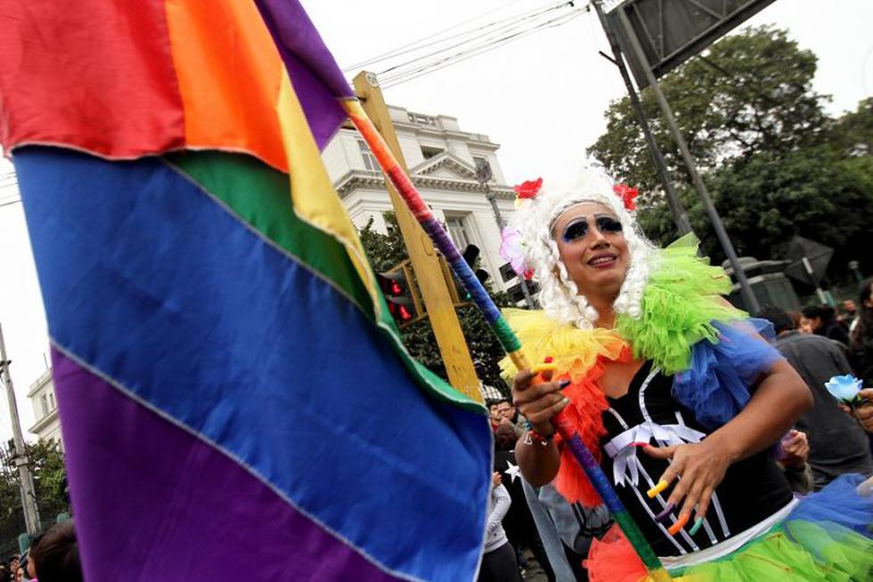 Cientos marcharon por el Día Internacional del Orgullo Gay (FOTOS)