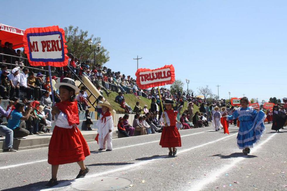Escolares del cono norte viven fervor patriótico en desfile cívico