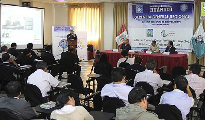 El Fondam ofrece financiar proyectos de 20 a 200 mil dólares 