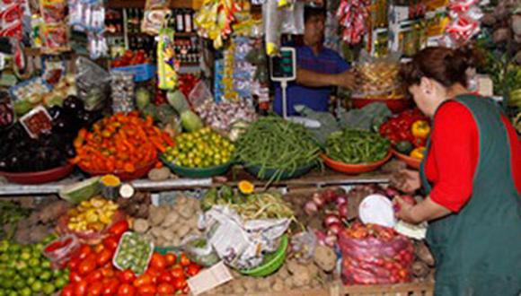 Bajan precios de alimentos en mercados