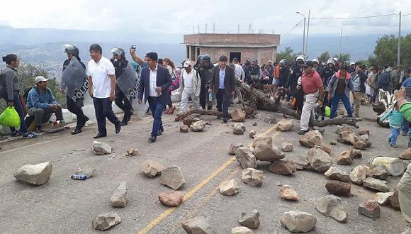 Cono norte bloqueó Vía Libertadores exigiendo reinicio de obra