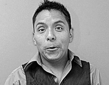 "Me han dado una puñalada"