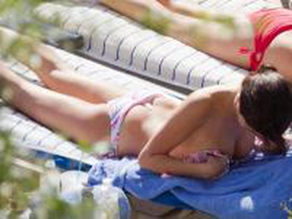 FOTOS: Selena Gomez luce sus curvas en bikini