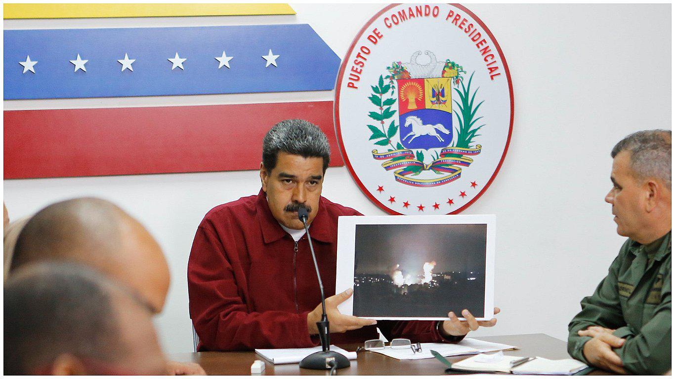 Nicolás Maduro pide a venezolanos tener velas, linternas y depósitos de agua 
