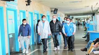 Arequipa: Médicos reclaman por hacinamiento en hospital Carlos Alberto Seguín Escobedo 