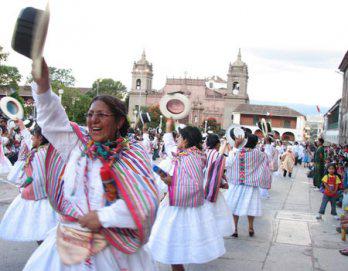 Carnaval ayacuchano se traslada a Lima