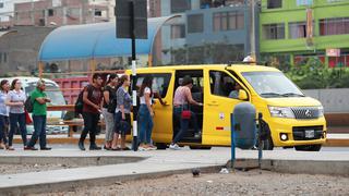 Envían ley de taxis colectivos a Comisión de Transportes tras ser observada por el Ejecutivo