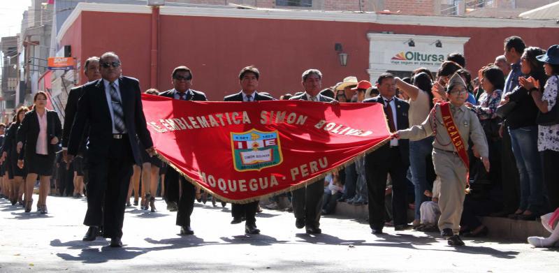 Colegio Simón Bolívar celebró 188° aniversario