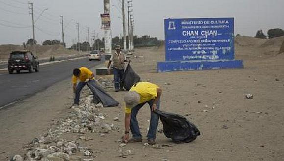 Chan Chan: Pañales y llantas encontraron en la jornada de limpieza en zona arqueológica 