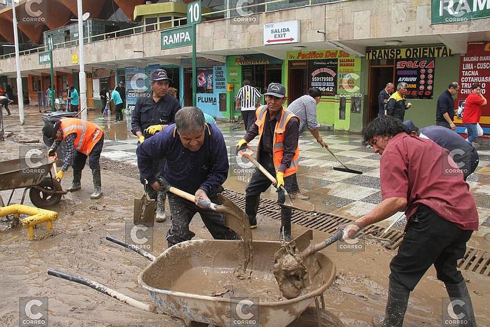 Terminal terrestre de Arequipa cerro sus puertas por más de 12  horas (FOTOS)