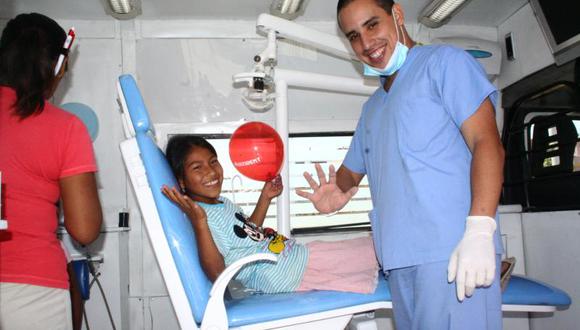 Se realizó campaña de salud dental en Lurín