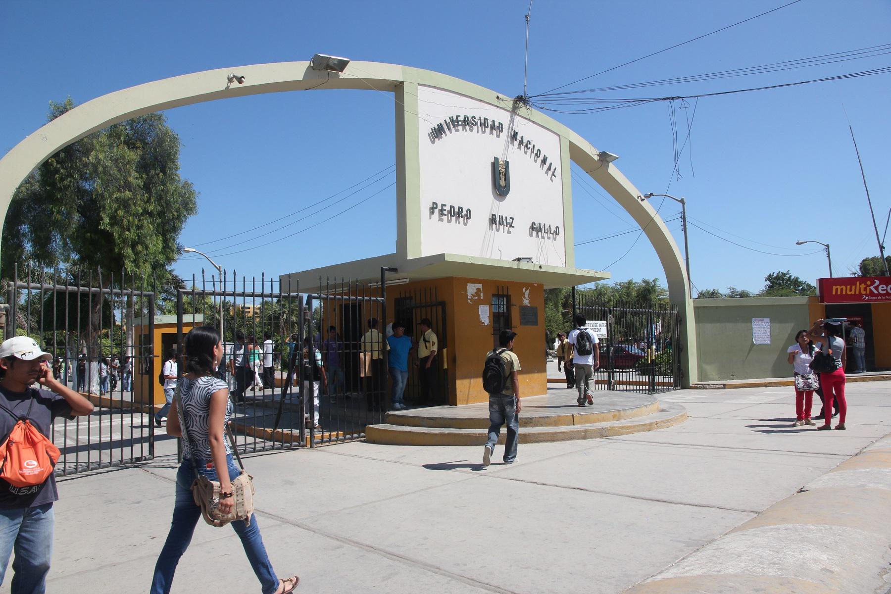 Niega pronunciamiento de Sunedu por rectorado