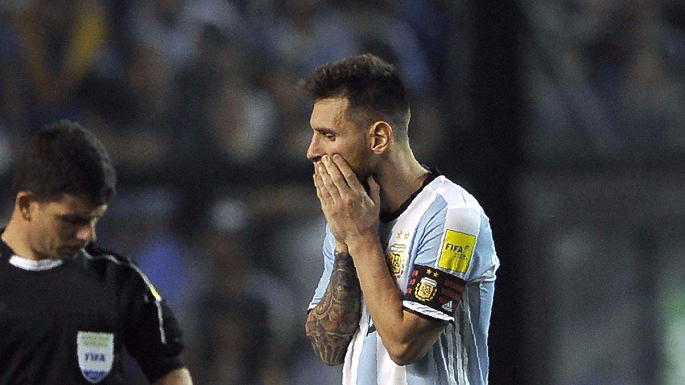 Perú vs. Argentina: El palo de Lionel Messi que salvó a la bicolor [VIDEO]