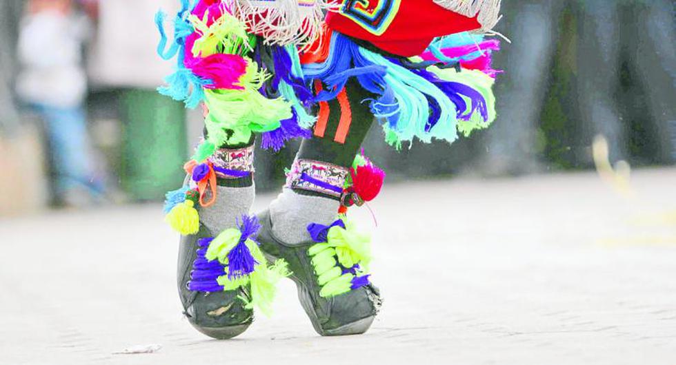 Danza de tijeras se impone en fiestas navideñas 