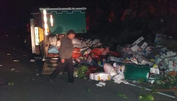 Dos fallecidos deja igual número de accidentes en vía Juliaca- Arequipa 