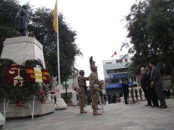 Heroicidad de Tacna se debe
 a Francisco Antonio de Zela