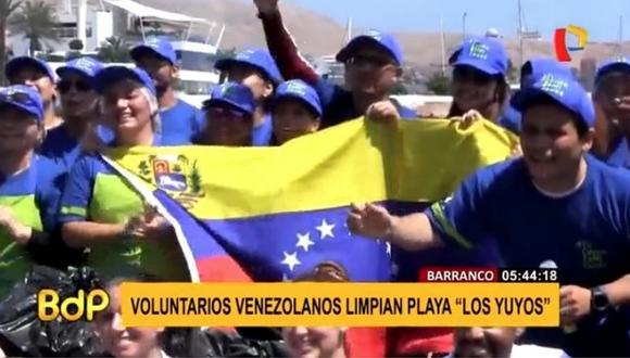 Ciudadanos venezolanos limpian playa 'Los Yuyos' de Barranco (VIDEO)