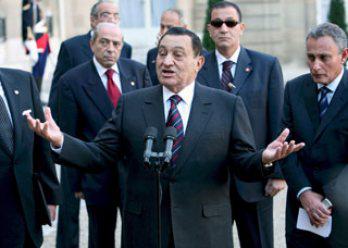 Ex presidente Mubarak estaría muy grave