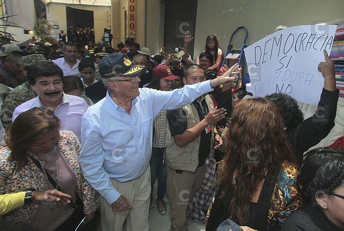 Arequipa: comerciantes piden a PPK disolver el Congreso