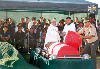 ¡Paremos
    la violencia!