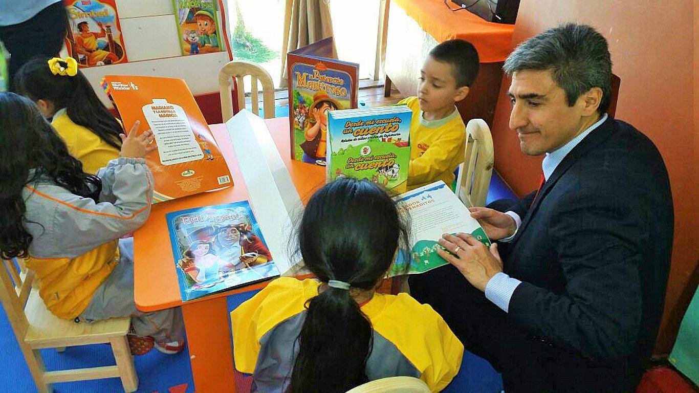 Alejandro Neyra: "el interés por la lectura ha crecido en nuestro país"